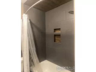 Photo #6: 924959 Listing