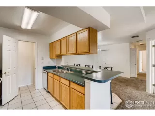 Photo #2: 924995 Listing