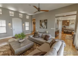 Photo #6: 925049 Listing