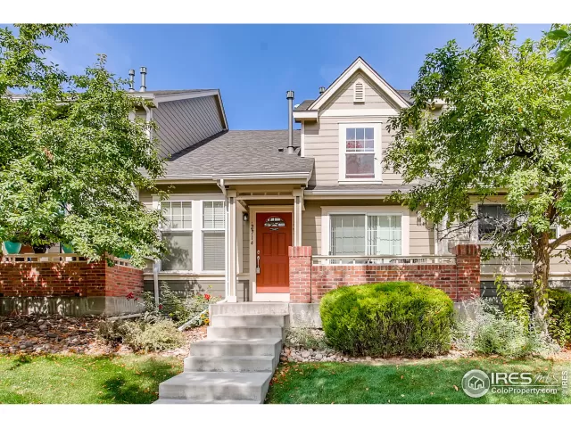 MLS: 925057 Condo For Sale