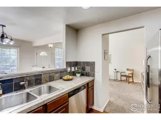 Photo #4: 925057 Listing