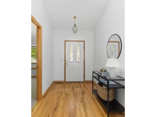 Photo #3: 9250703 Listing