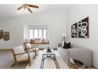 Photo #5: 9250703 Listing