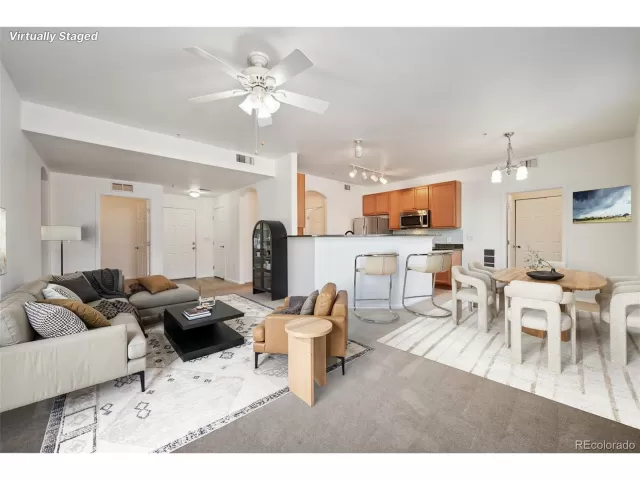 MLS: 9250937 Condo For Sale