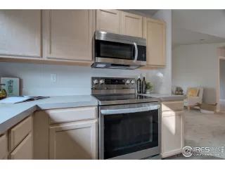 Photo #4: 925112 Listing