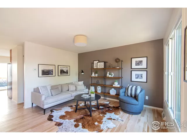 MLS: 925121 Condo For Sale