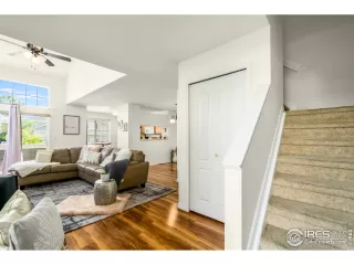 Photo #1: 925138 Listing