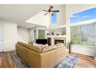 Photo #4: 925138 Listing