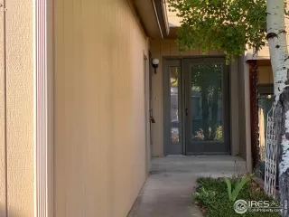 Photo #2: 925158 Listing