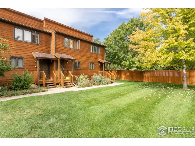 MLS: 925252 Condo For Sale