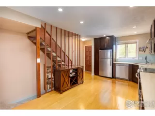 Photo #5: 925252 Listing