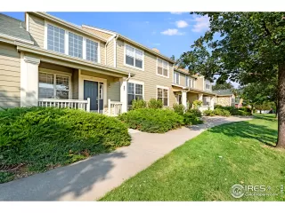 Photo #1: 925256 Listing