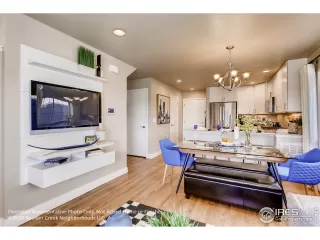 Photo #4: 925262 Listing