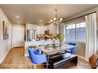 Photo #5: 925262 Listing