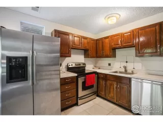 Photo #5: 925314 Listing