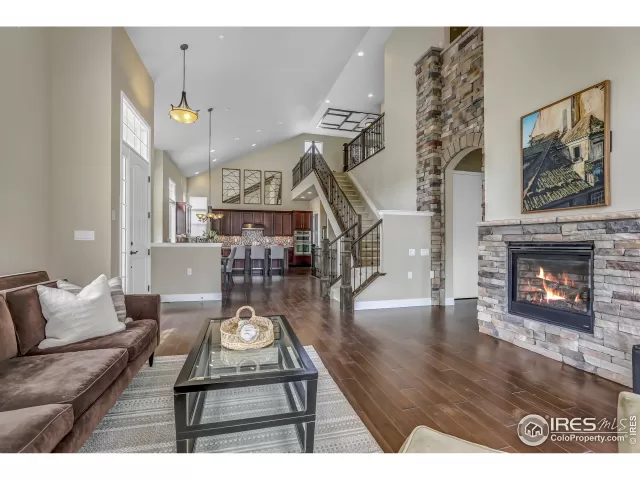 MLS: 925378 Condo For Sale