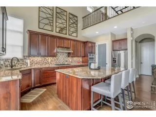 Photo #5: 925378 Listing 