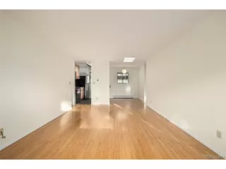 Photo #5: 9253937 Listing