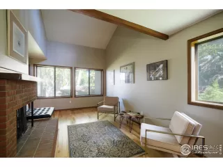 Photo #5: 925410 Listing 