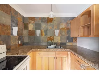 Photo #4: 925426 Listing 