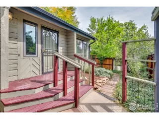 Photo #6: 925478 Listing