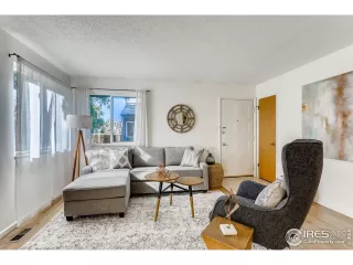 Photo #4: 925479 Listing 