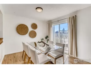 Photo #5: 925479 Listing 