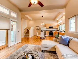 Photo #2: 925488 Listing