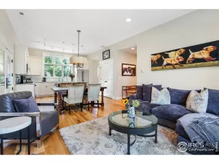 Photo #3: 925521 Listing