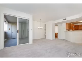 Photo #2: 925539 Listing