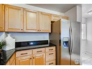 Photo #4: 925581 Listing