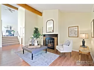 Photo #3: 925592 Listing