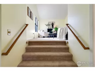 Photo #4: 925592 Listing