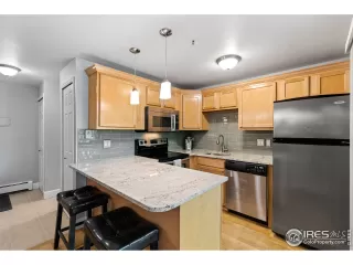 Photo #3: 925633 Listing