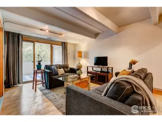 Photo #5: 925720 Listing