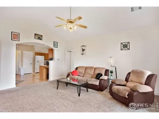 Photo #4: 925734 Listing