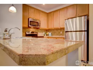 Photo #6: 925741 Listing