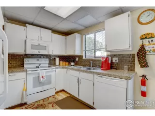 Photo #6: 925746 Listing