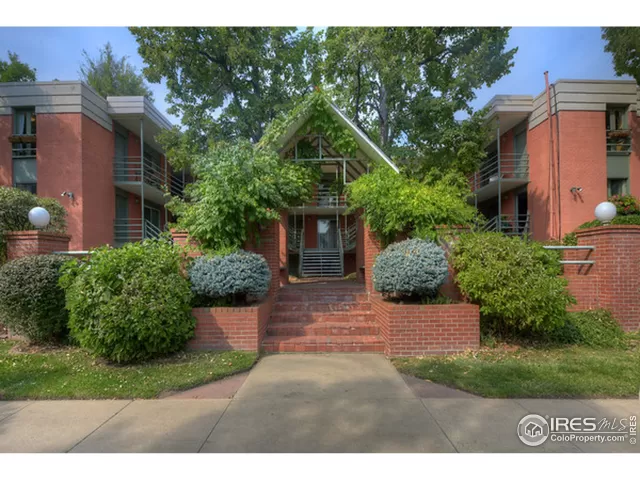 MLS: 925770 Condo For Sale