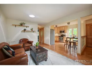 Photo #5: 925770 Listing 