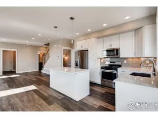 Photo #3: 925818 Listing