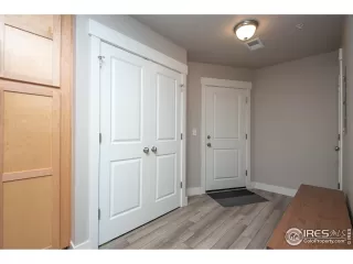 Photo #4: 925842 Listing