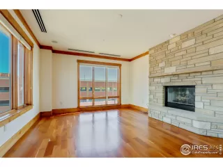 Photo #4: 925851 Listing