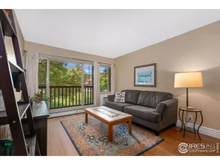 Photo #2: 925871 Listing