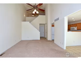 Photo #1: 925876 Listing 