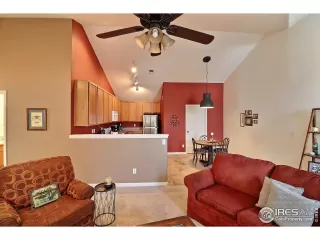 Photo #5: 925898 Listing