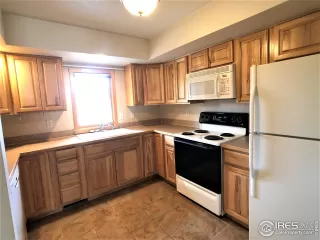 Photo #2: 925905 Listing