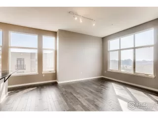 Photo #2: 925955 Listing