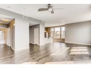 Photo #6: 925955 Listing