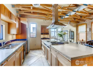 Photo #6: 925974 Listing